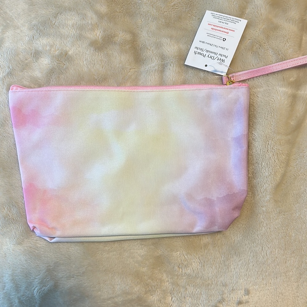 Water Resistant Pouch - Picture 3 of 6